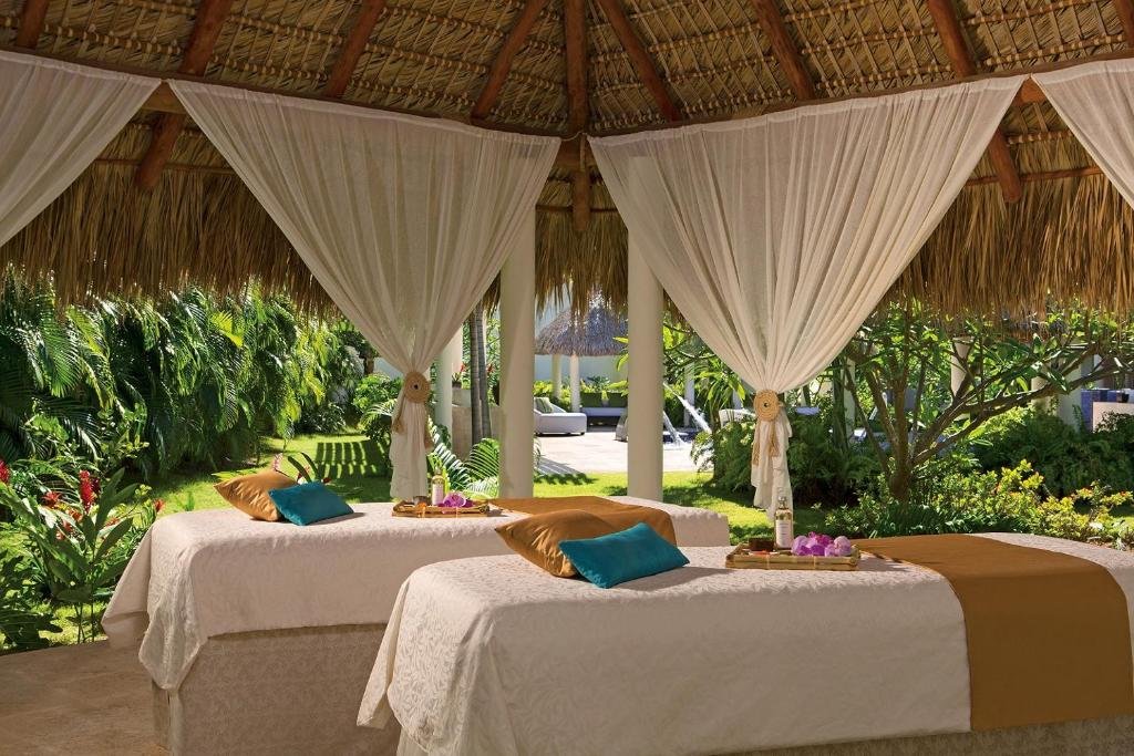 Secrets Royal Beach Punta Cana resort