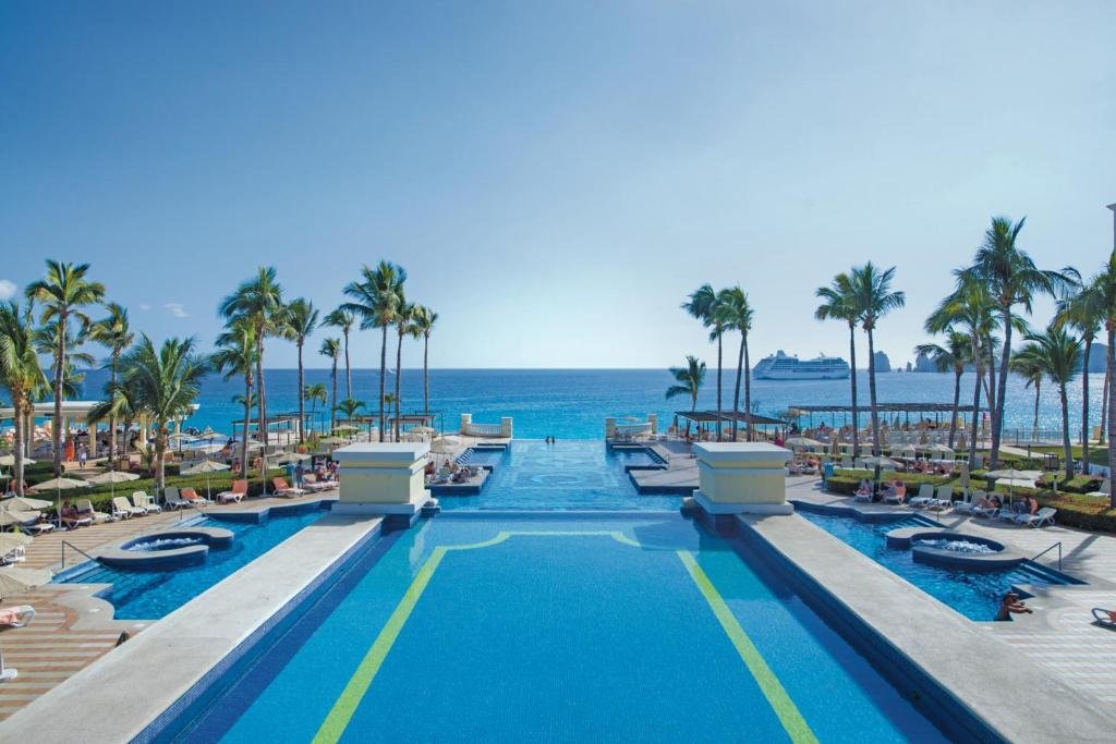 Riu Palace Cabo San Lucas resort