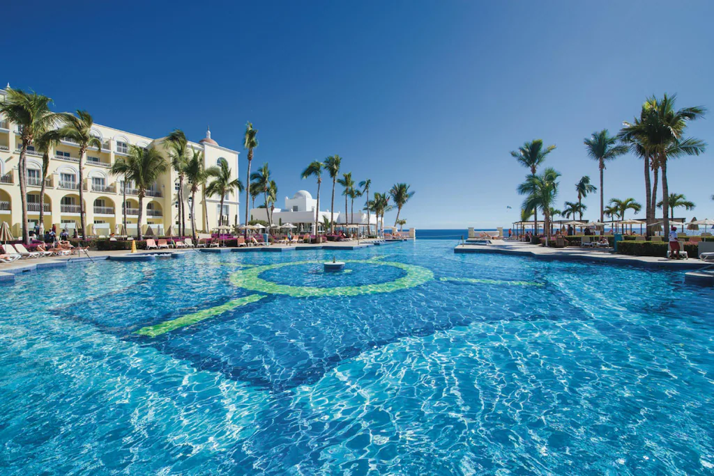 Riu Palace Cabo San Lucas resort