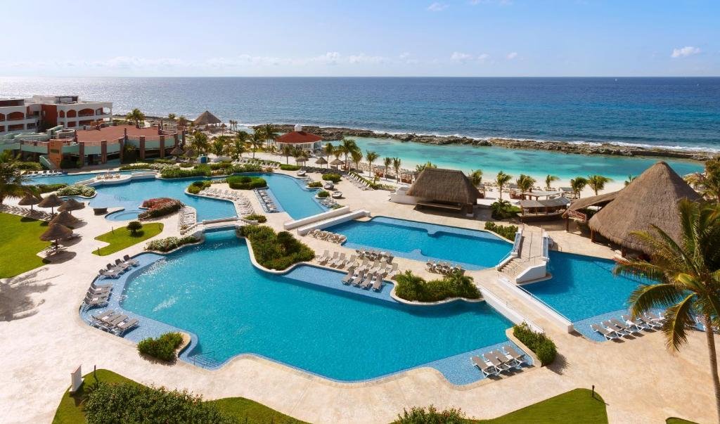 Hard Rock Hotel Riviera Maya resort