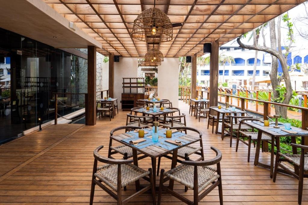 Hard Rock Hotel Riviera Maya resort