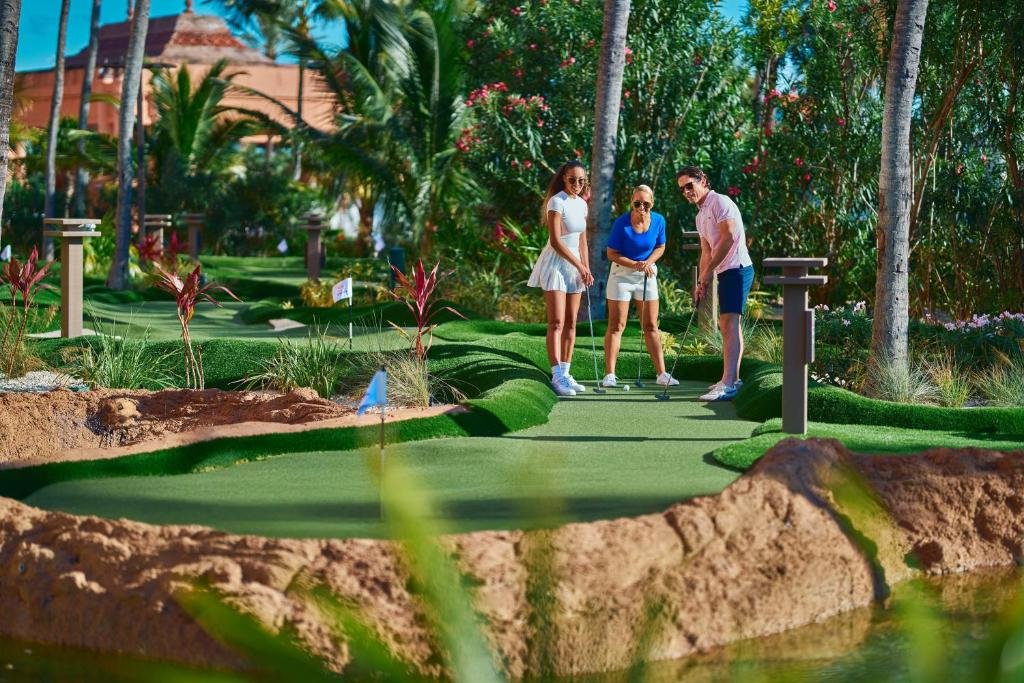 The Cove at Atlantis resort
