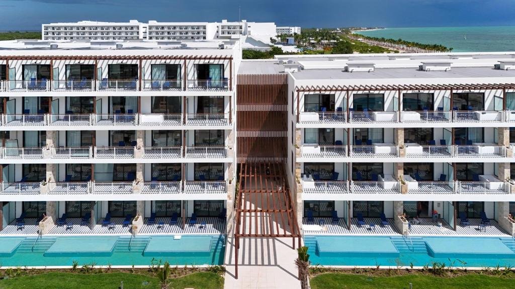 Ocean Allure Costa Mujeres resort