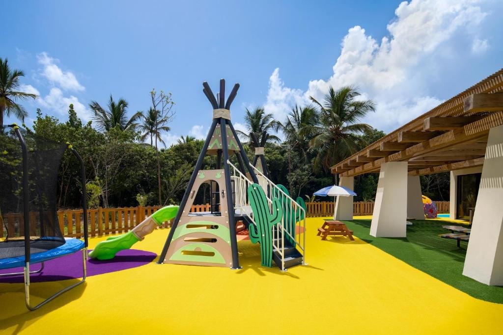 Dreams Playa Esmeralda Resort & Spa resort