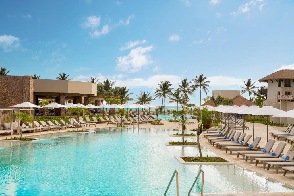 Dreams Playa Esmeralda Resort & Spa resort