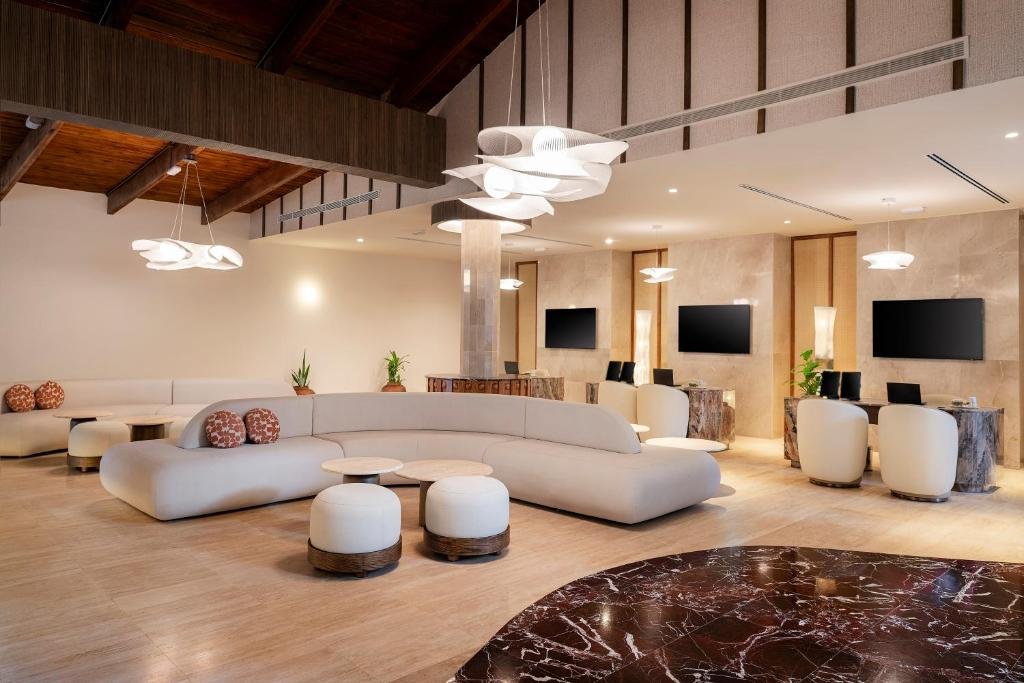 Grand Palladium Select Bavaro resort
