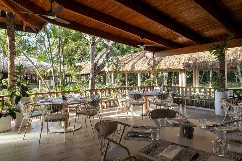 Grand Palladium Select Bavaro resort