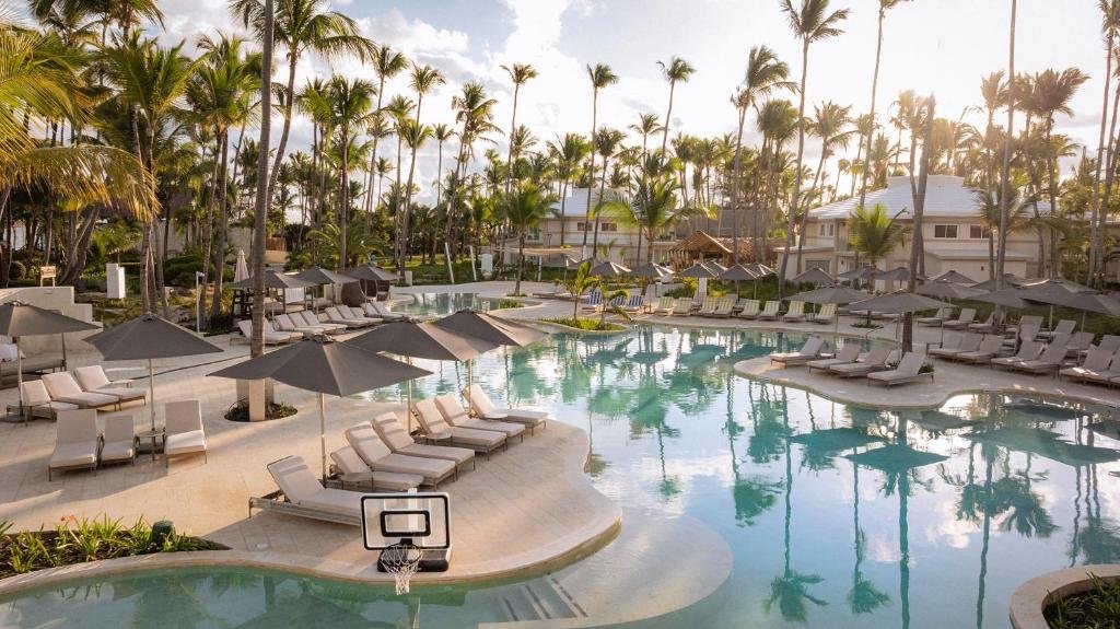 Grand Palladium Select Bavaro resort