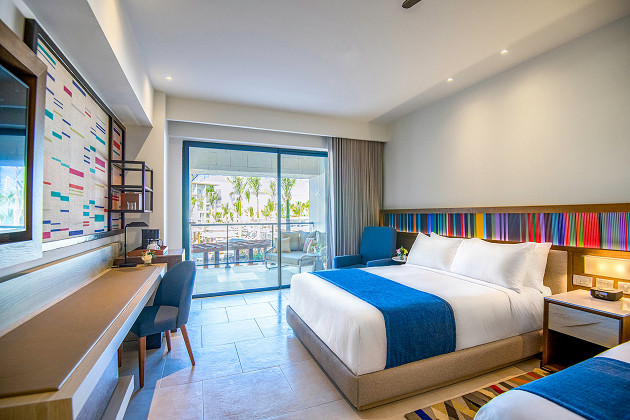 Ocean View King or Double
