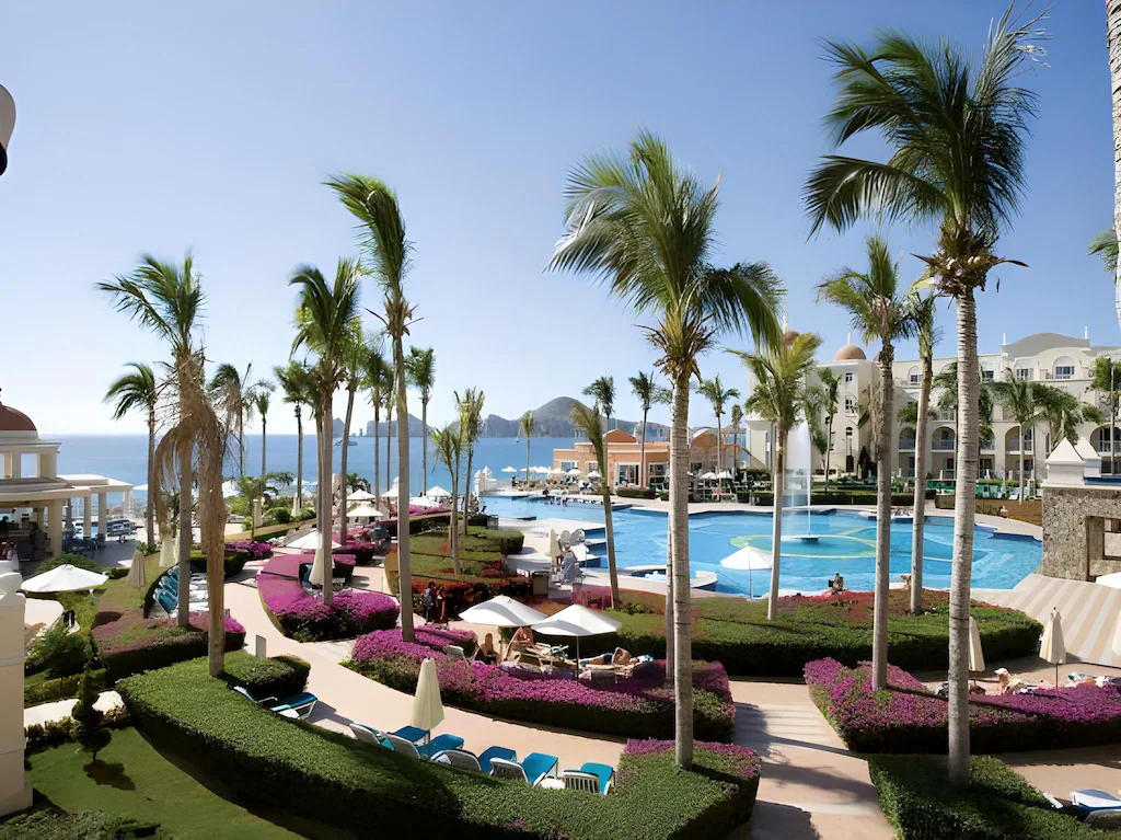 Riu Palace Cabo San Lucas resort