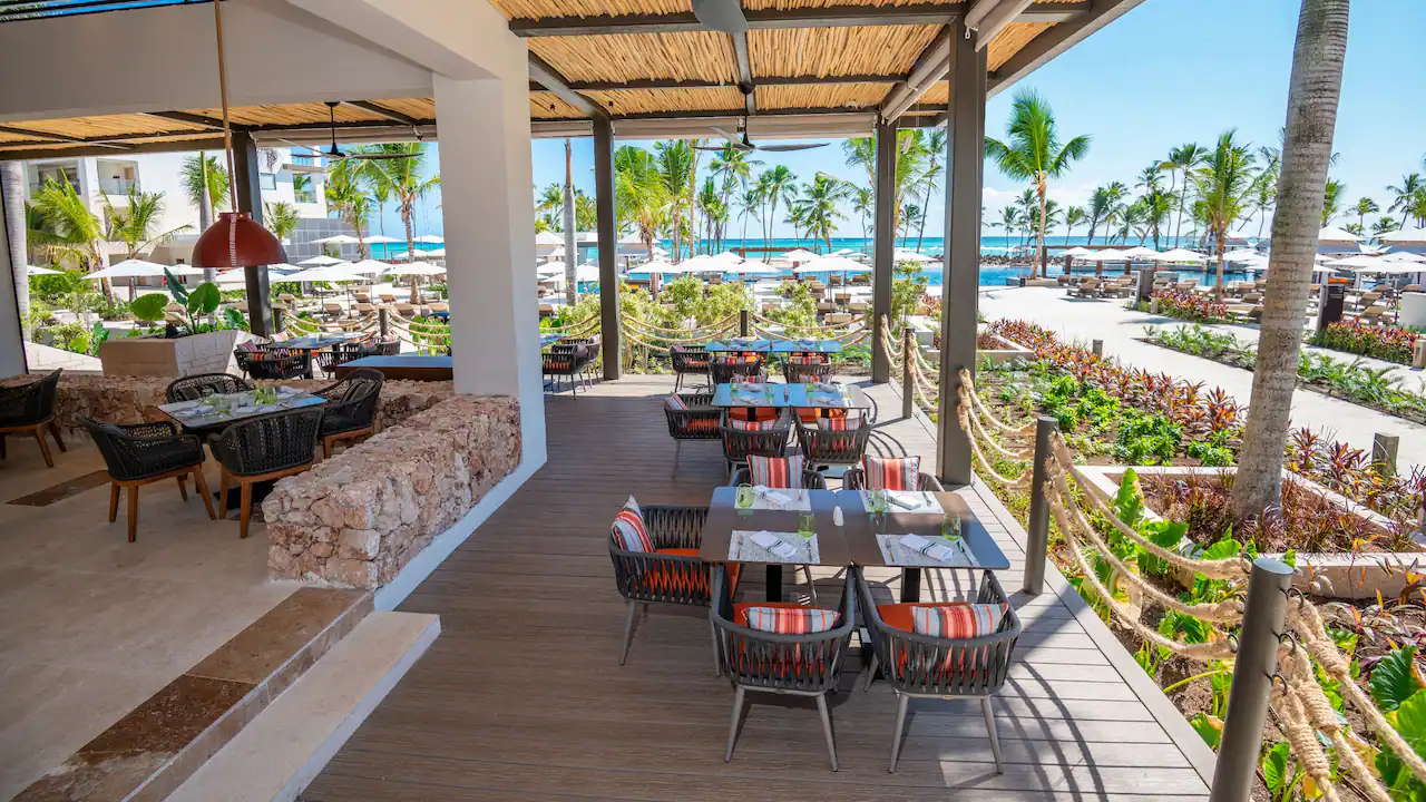 Hyatt-Zilara-Cap-Cana-P082-Waves-Seating.16x9