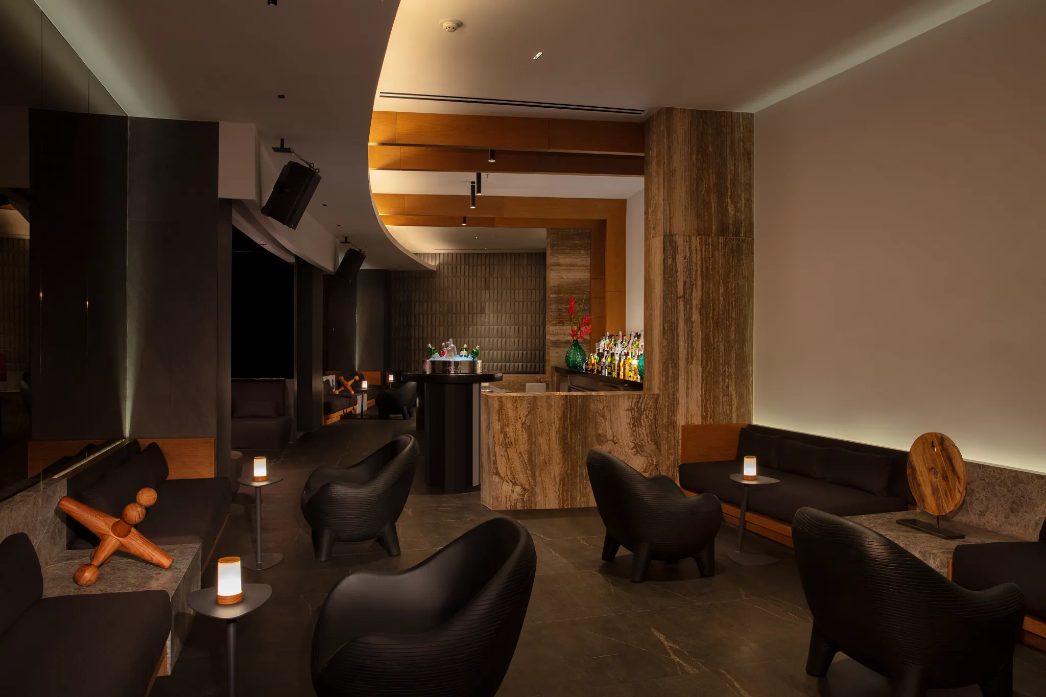 SEBMI-BAR-SpeakEasy-1A-CB