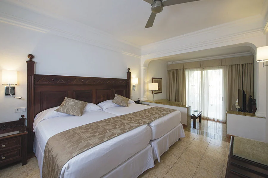 Junior Suite Partial Ocean View