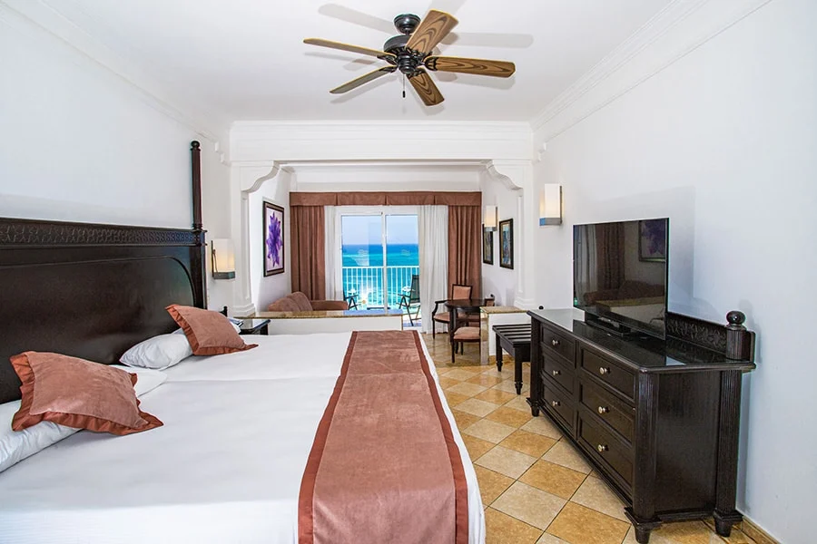 Junior Suite Partial Ocean View