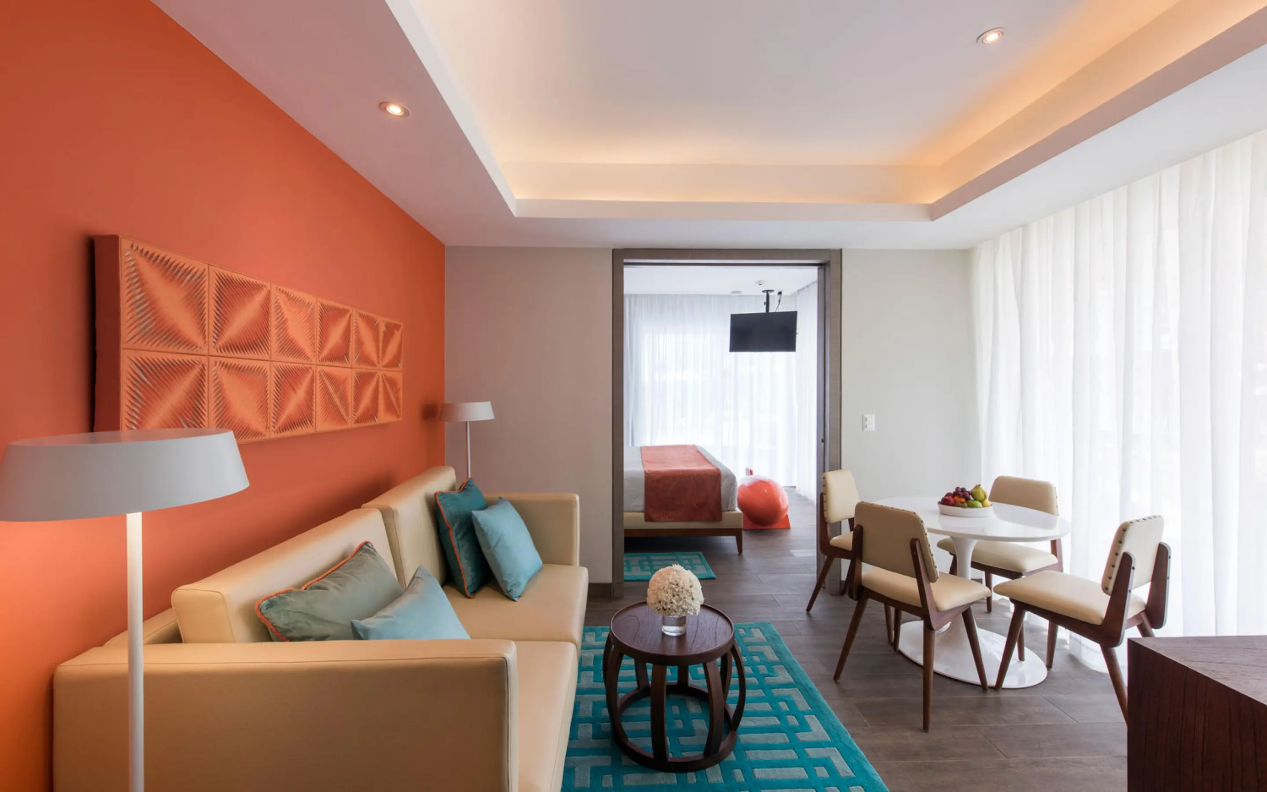 Swank Suite