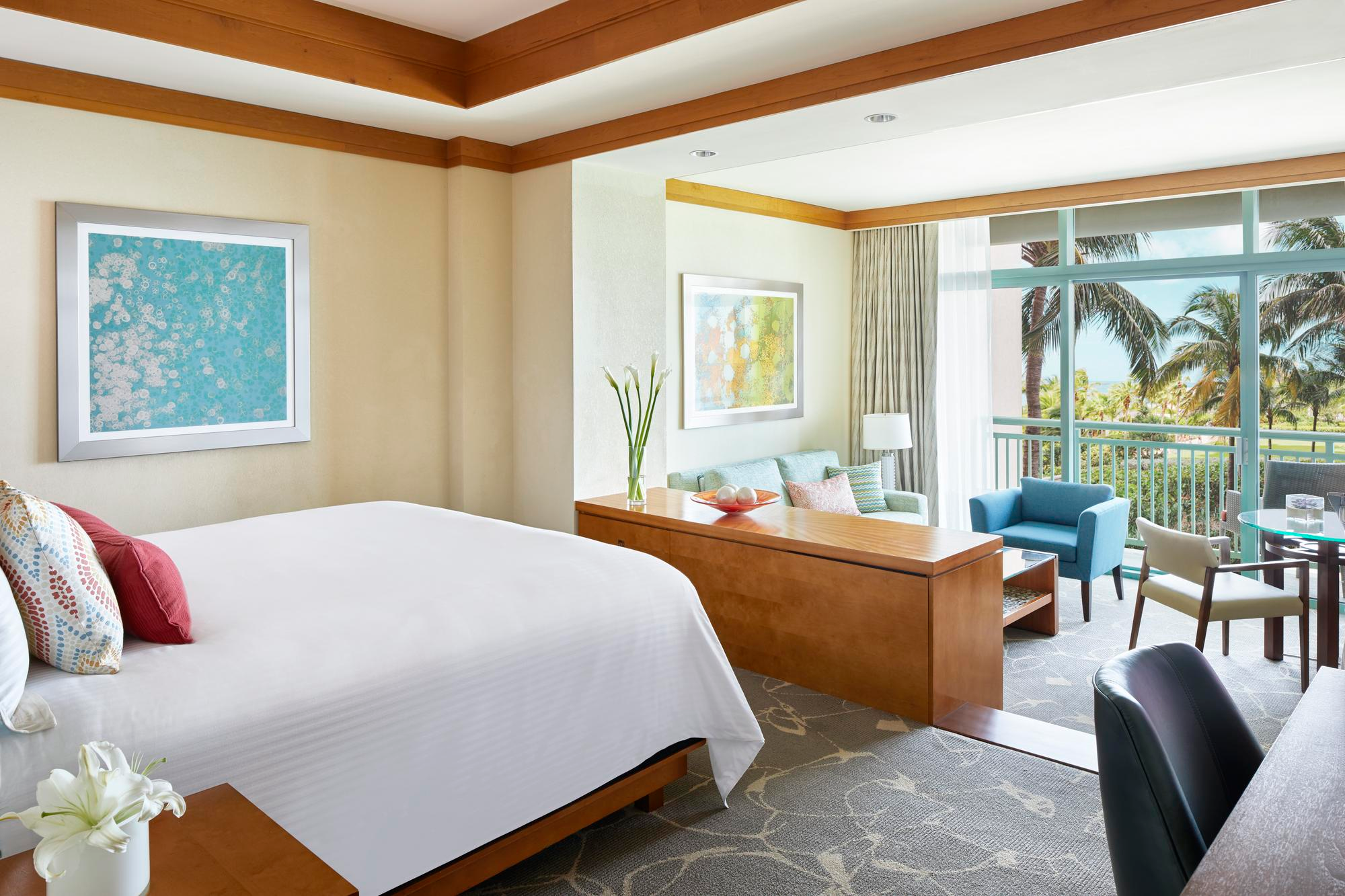 Deluxe Ocean Suite King