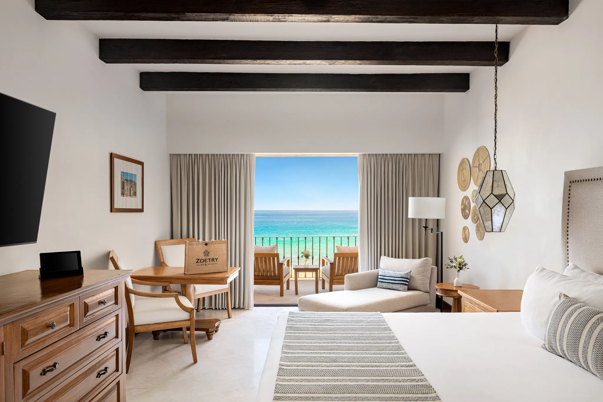 Junior Suite Oceanfront