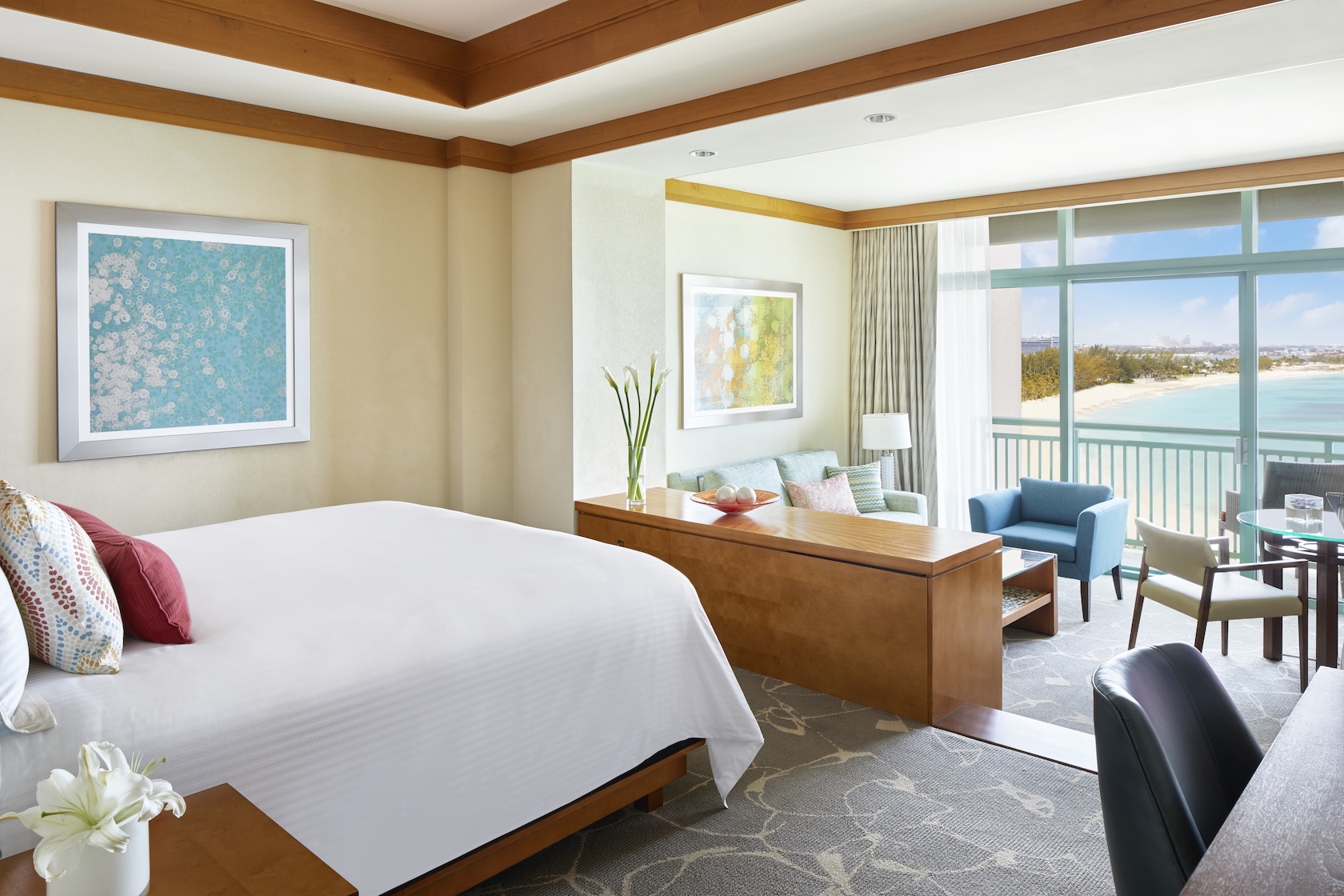 Lapis Club Ocean Suite King