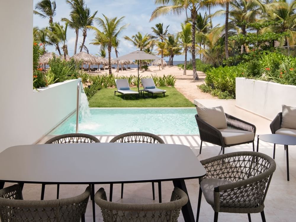Luna Suite – Ocean Front