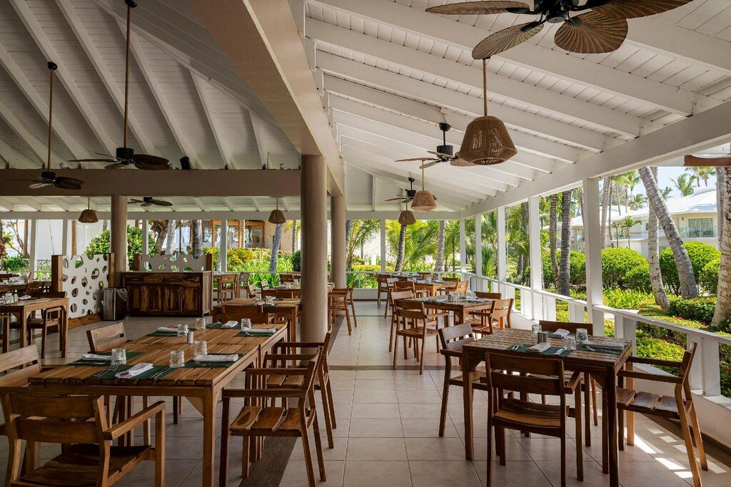 Grand Palladium Select Bavaro resort