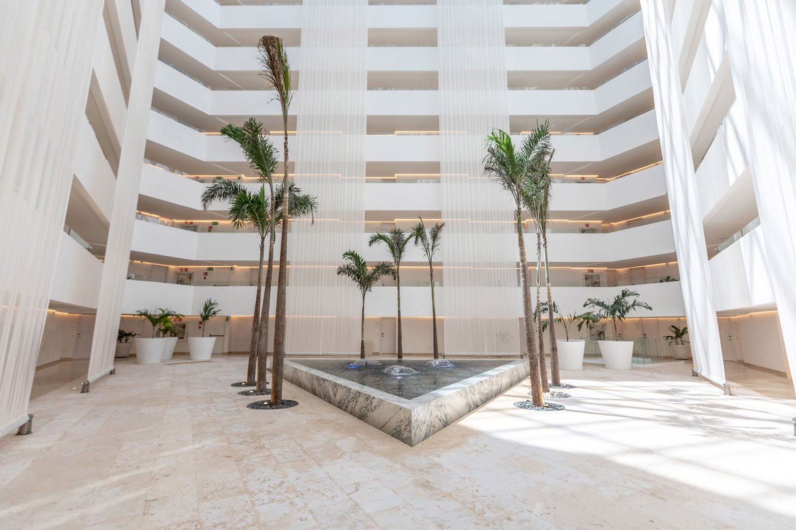 cun-le-blanc-spa-resort-resort-03