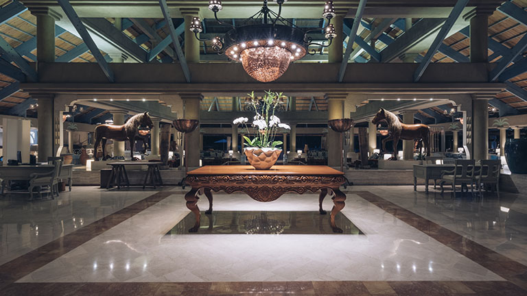 iberostar-bavaro-suites-lobby