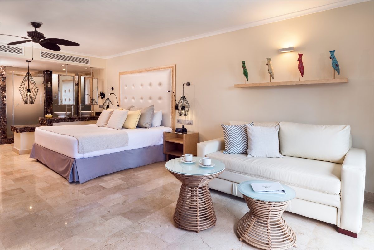 Junior Suite Beachside