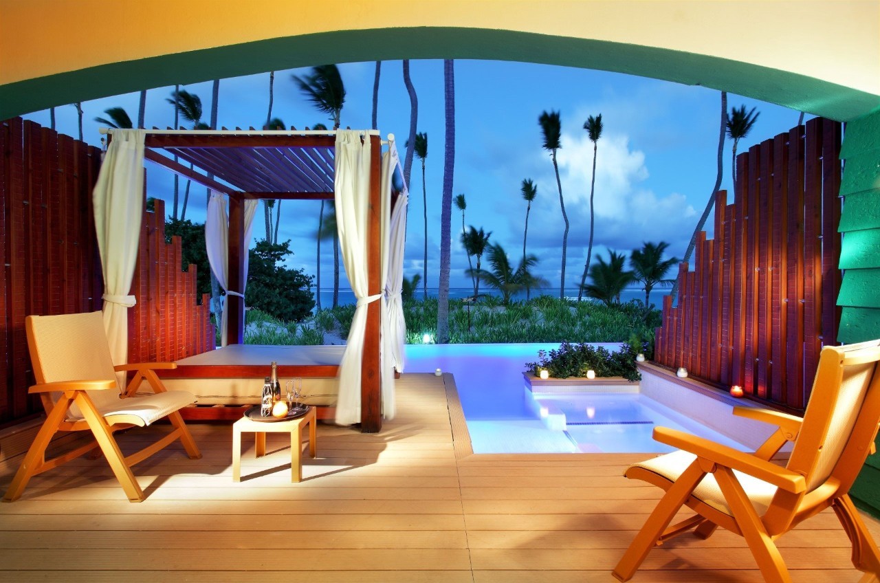 Junior Suite Swim Up Panoramic Ocean View