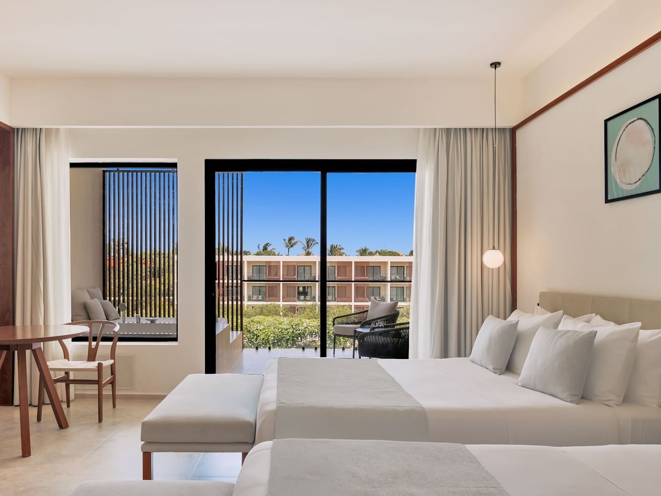 Junior Suite Deluxe Pool View – 2 Double Beds