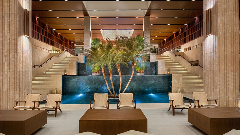 live-aqua-lobby