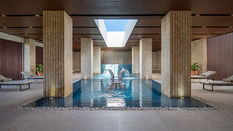 live-aqua-spa-sensation-pool
