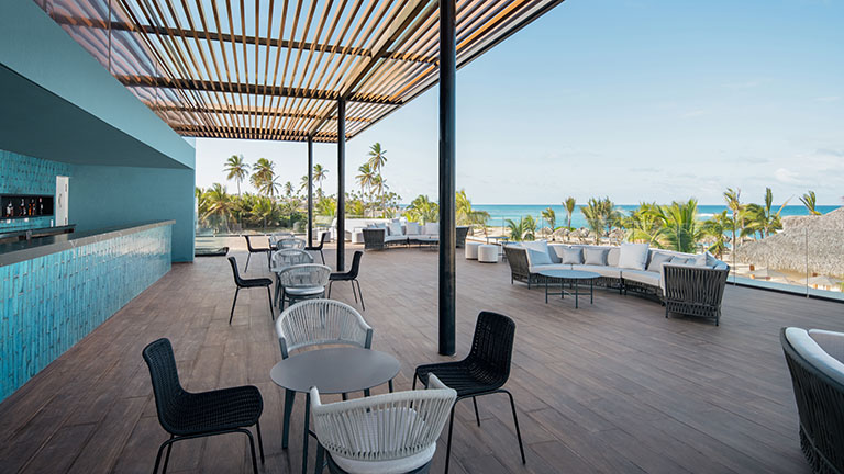 live-aquq-moonada-restaurant