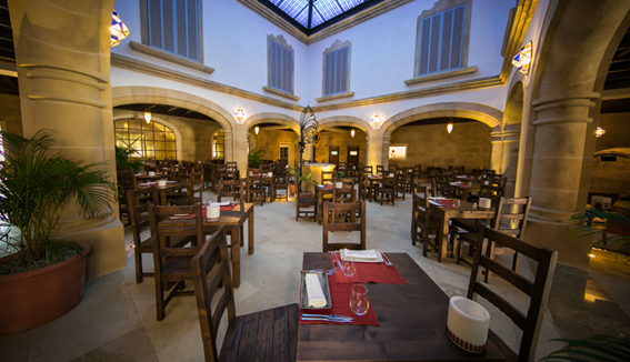 majestic_mirage_-restaurant