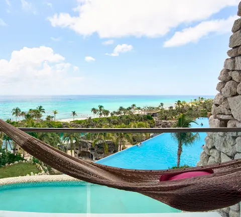 Ocean Front Swim Up 