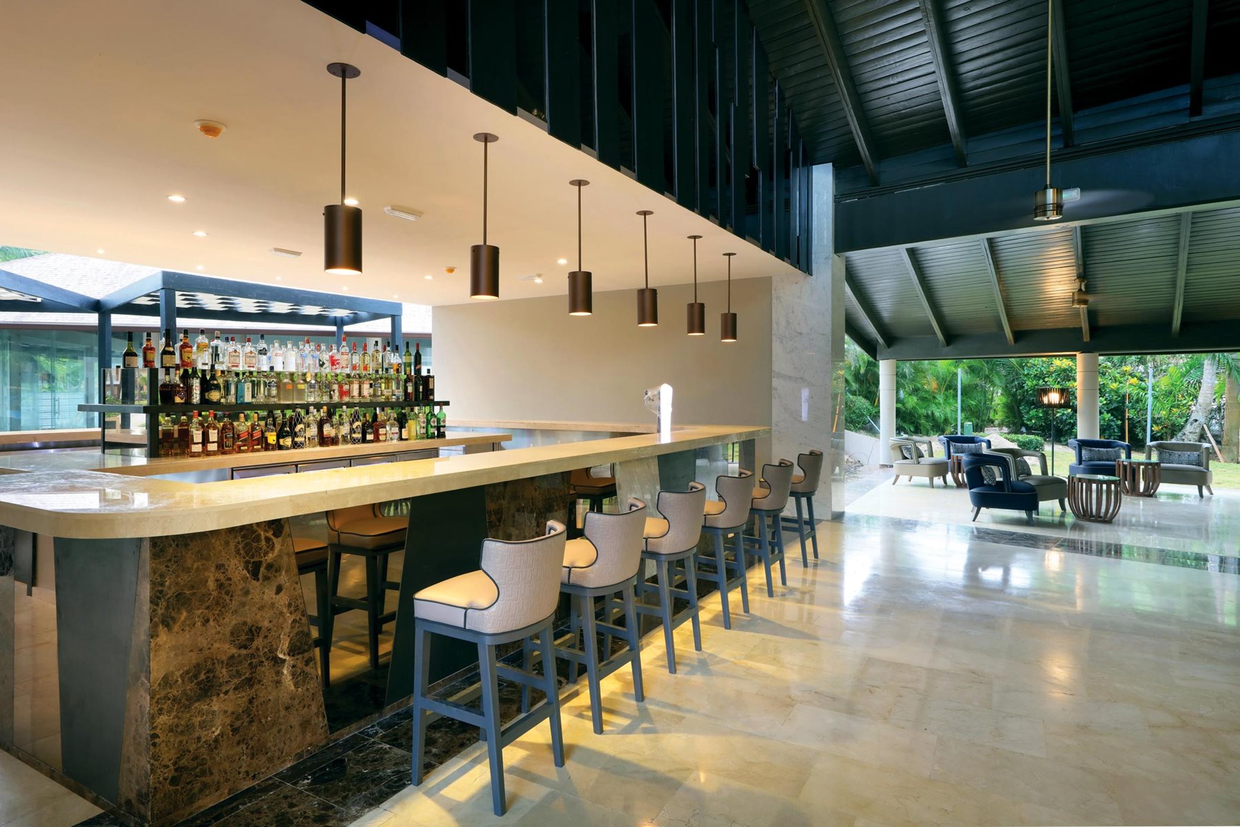 puj-grand-palladium-punta-cana-bar-macao-01