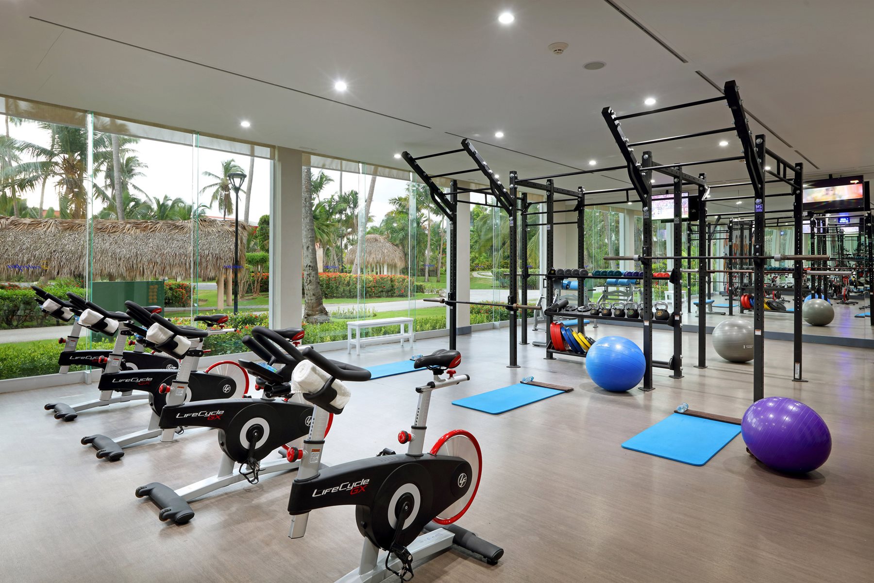 puj-grand-palladium-punta-cana-gym-01