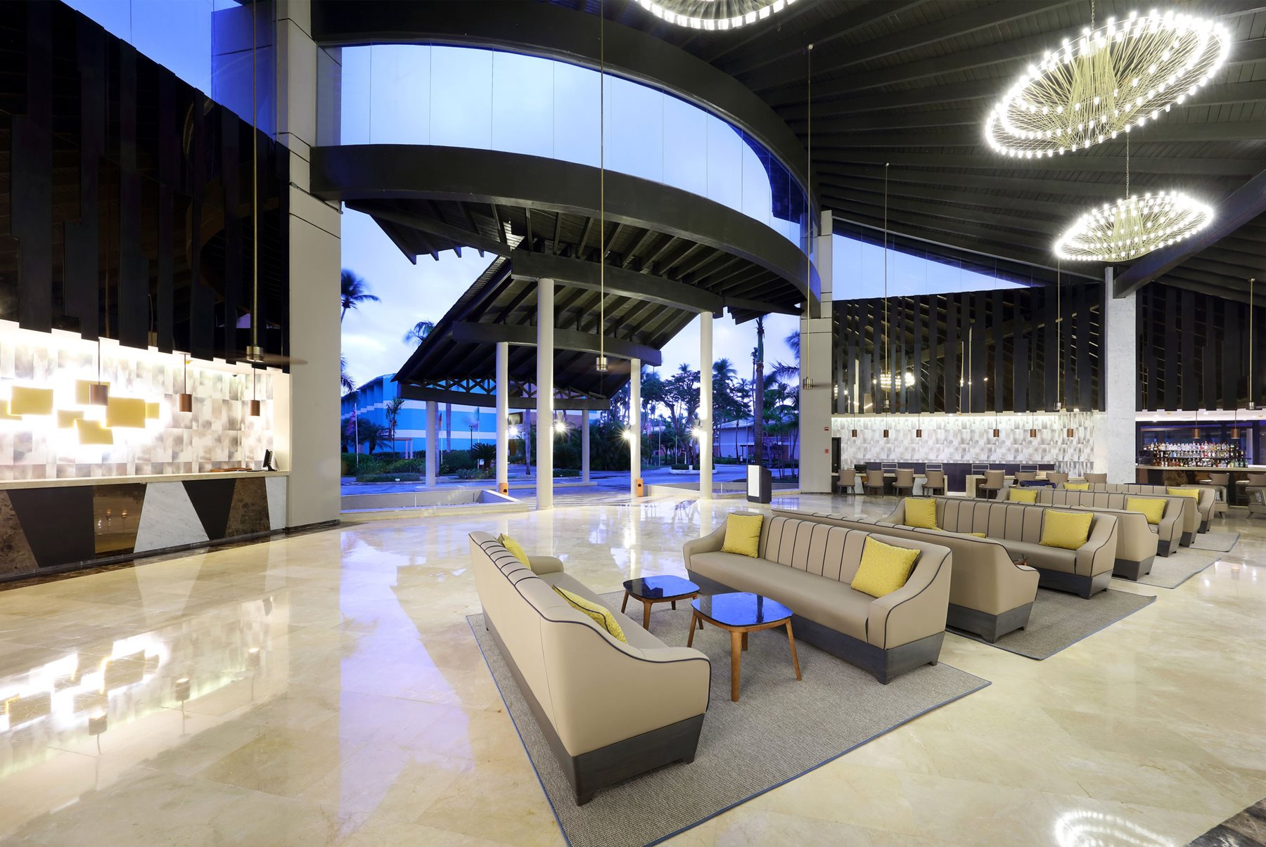 puj-grand-palladium-punta-cana-lobby-01