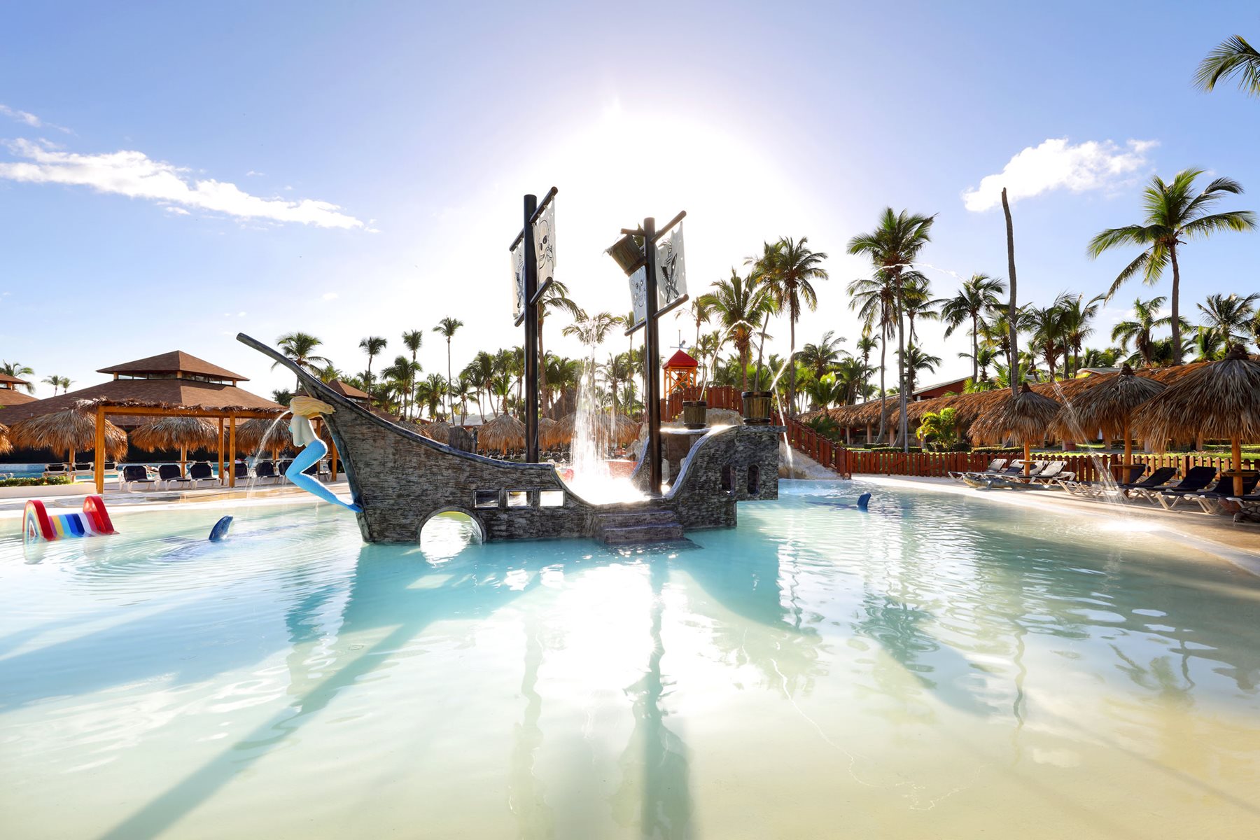 puj-grand-palladium-punta-cana-pool-kids-01