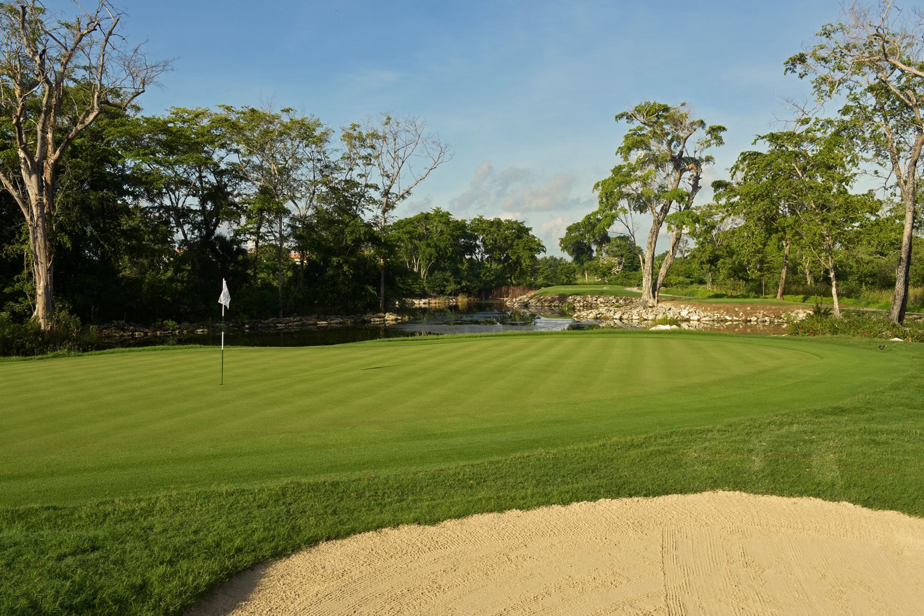 puj-iberostar-selection-bavaro-golf-02
