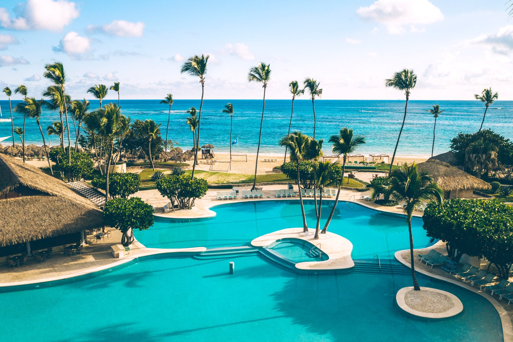 puj-iberostar-selection-bavaro-pool-05