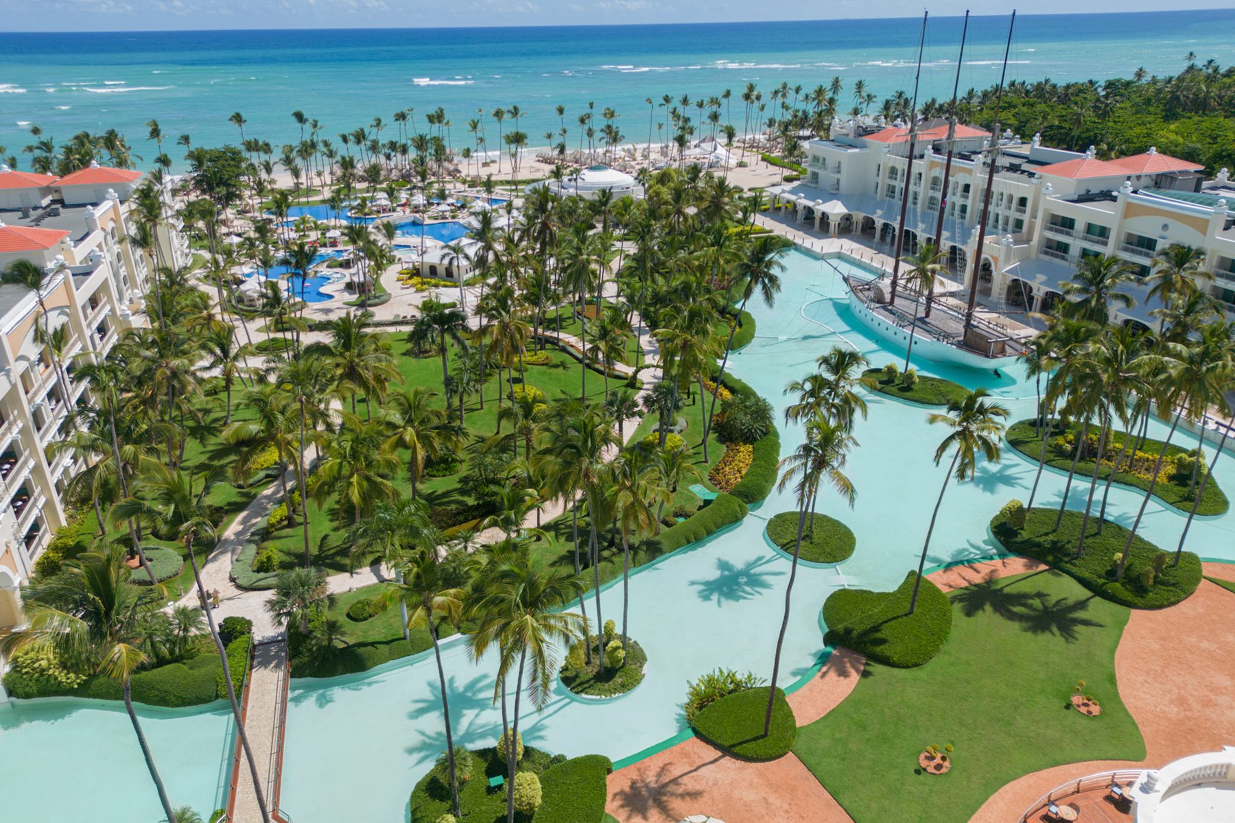 puj-joia-bavaro-by-iberostar-aerial-06.jpg