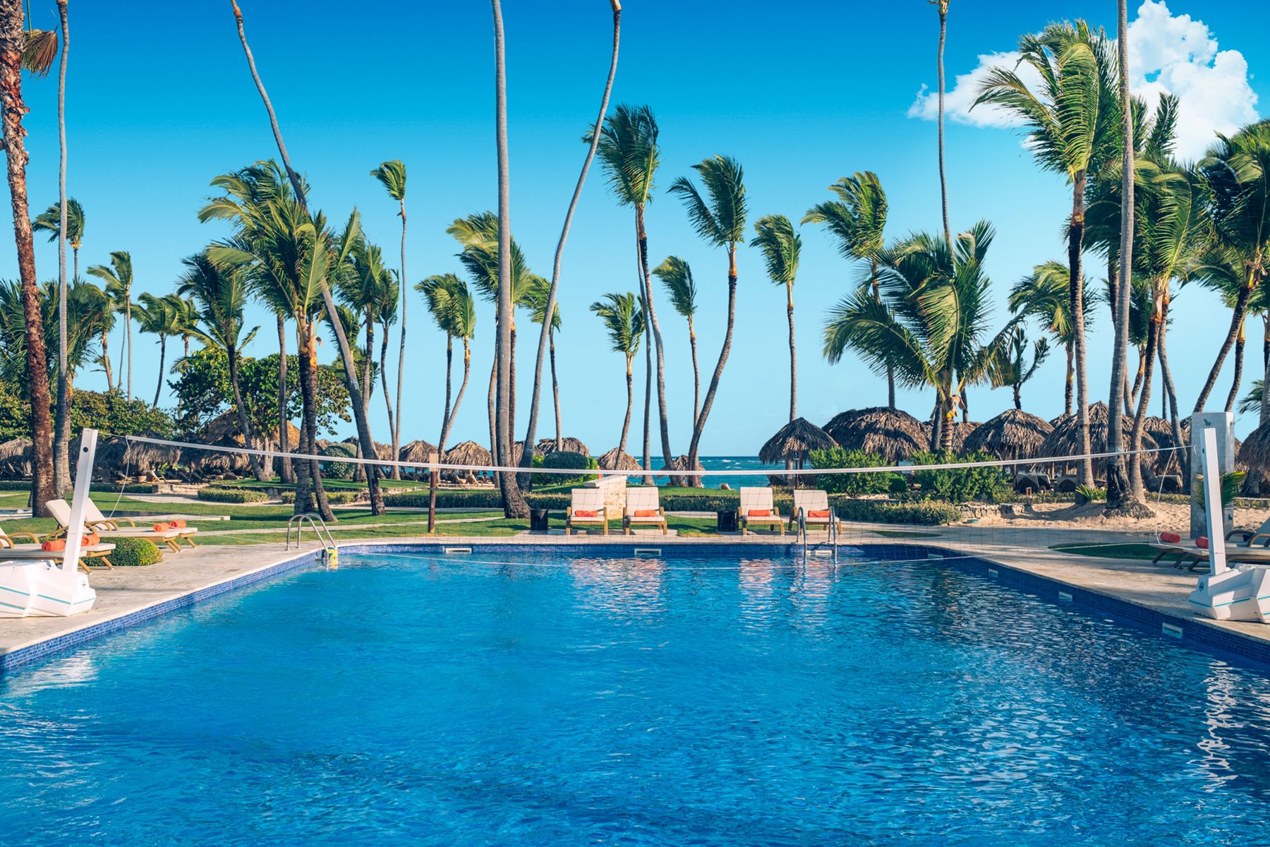 puj-joia-bavaro-by-iberostar-pool-04.jpg