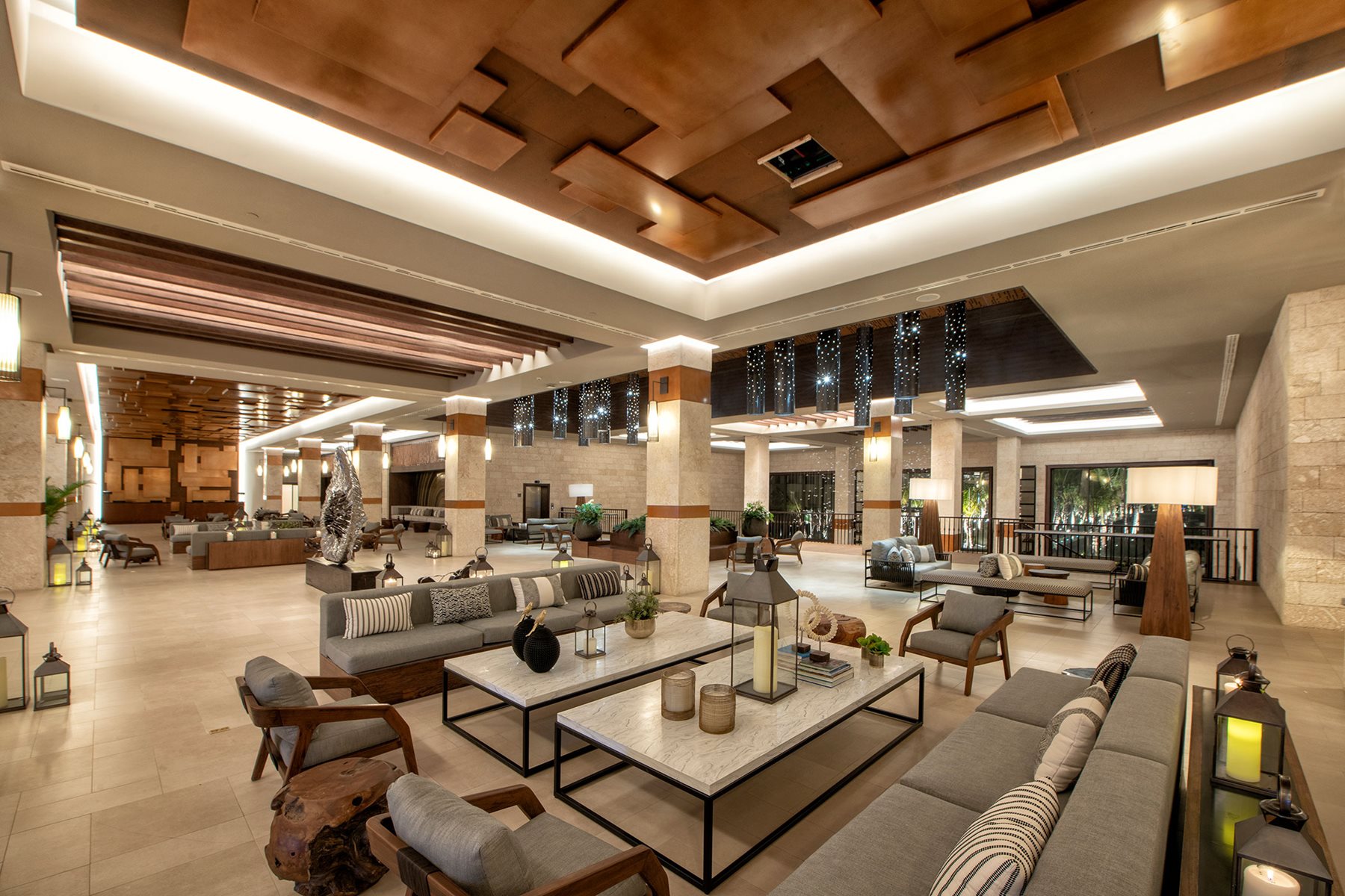 puj-lopesan-costa-bavaro-lobby-01