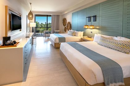 Unique Queen Tropical Junior Suite