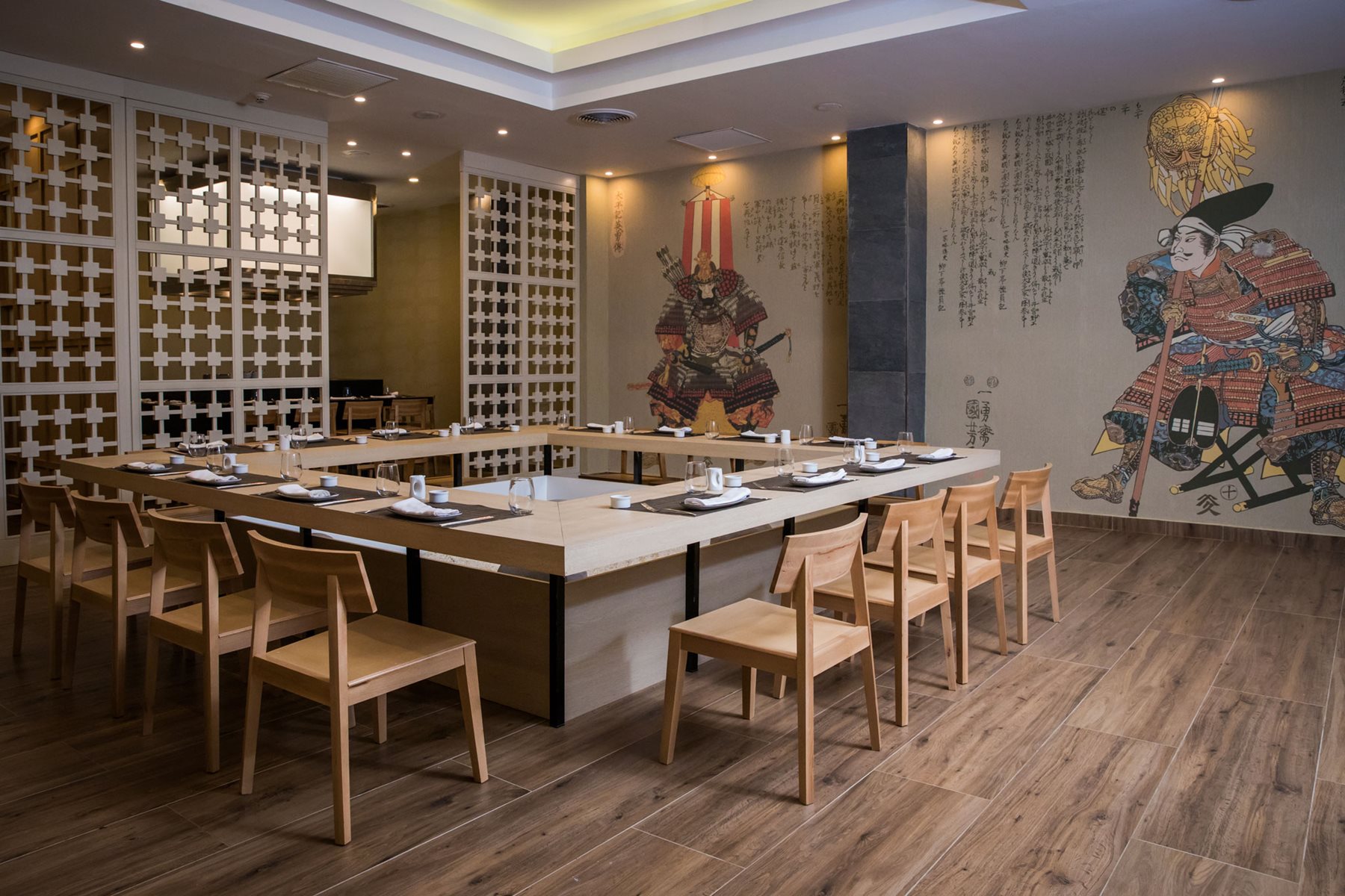 puj-majestic-elegance-resto-9-doors-01.jpg