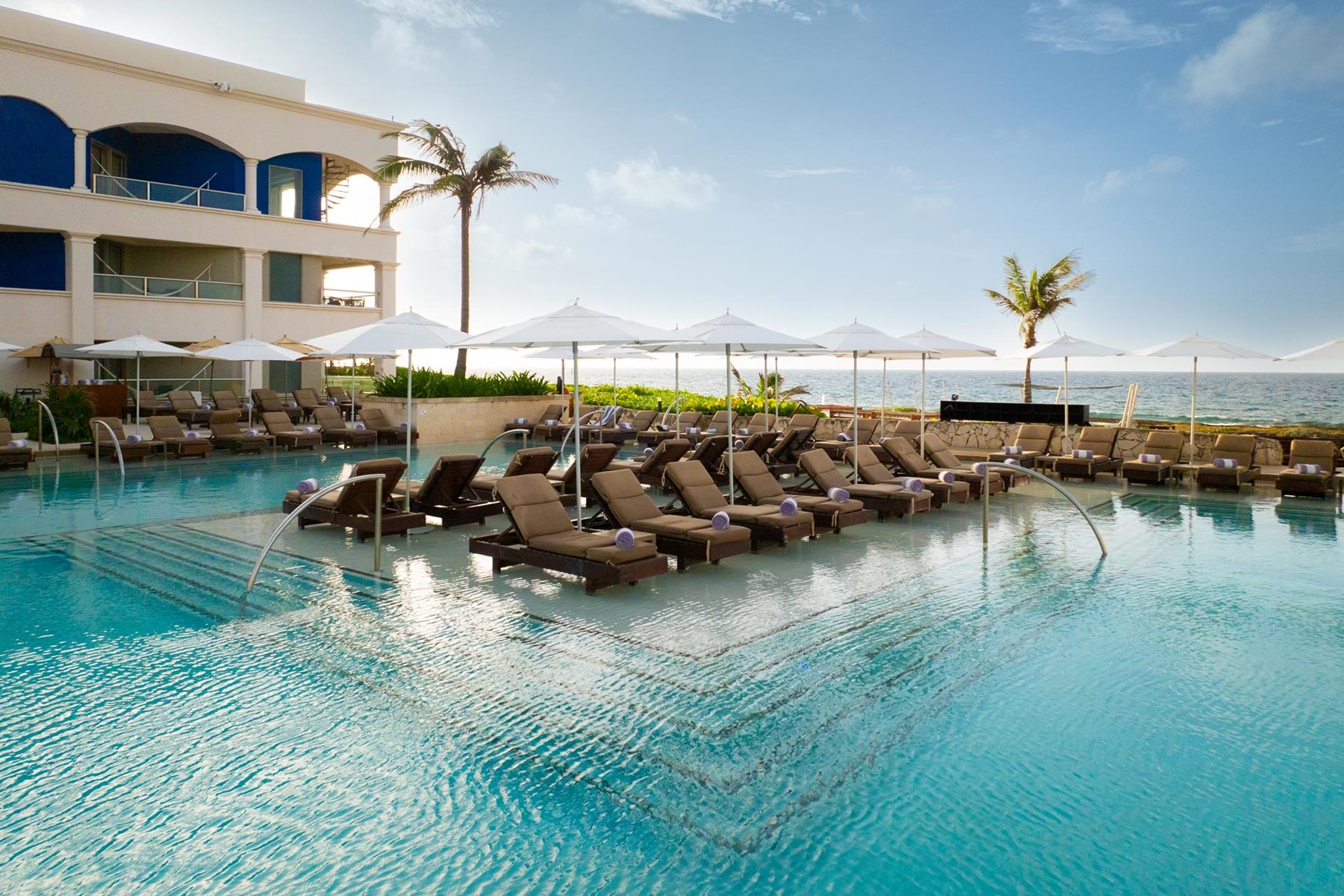 riv-hard-rock-riviera-maya-pool-haven-02