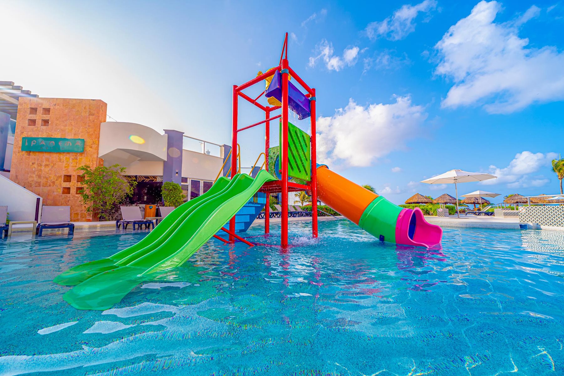 riv-hard-rock-riviera-maya-pool-kids-01