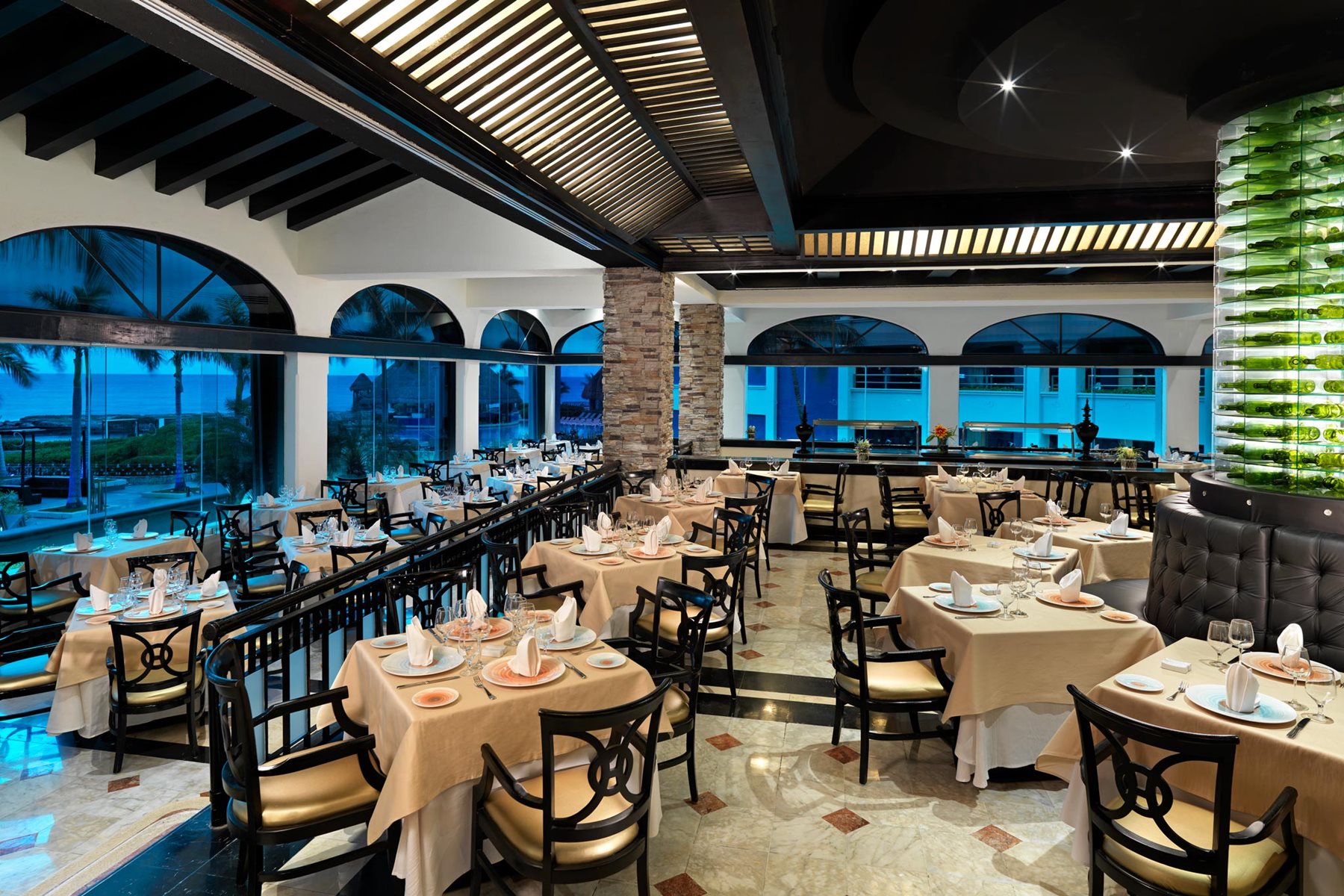 riv-hard-rock-riviera-maya-resto-ciao-01