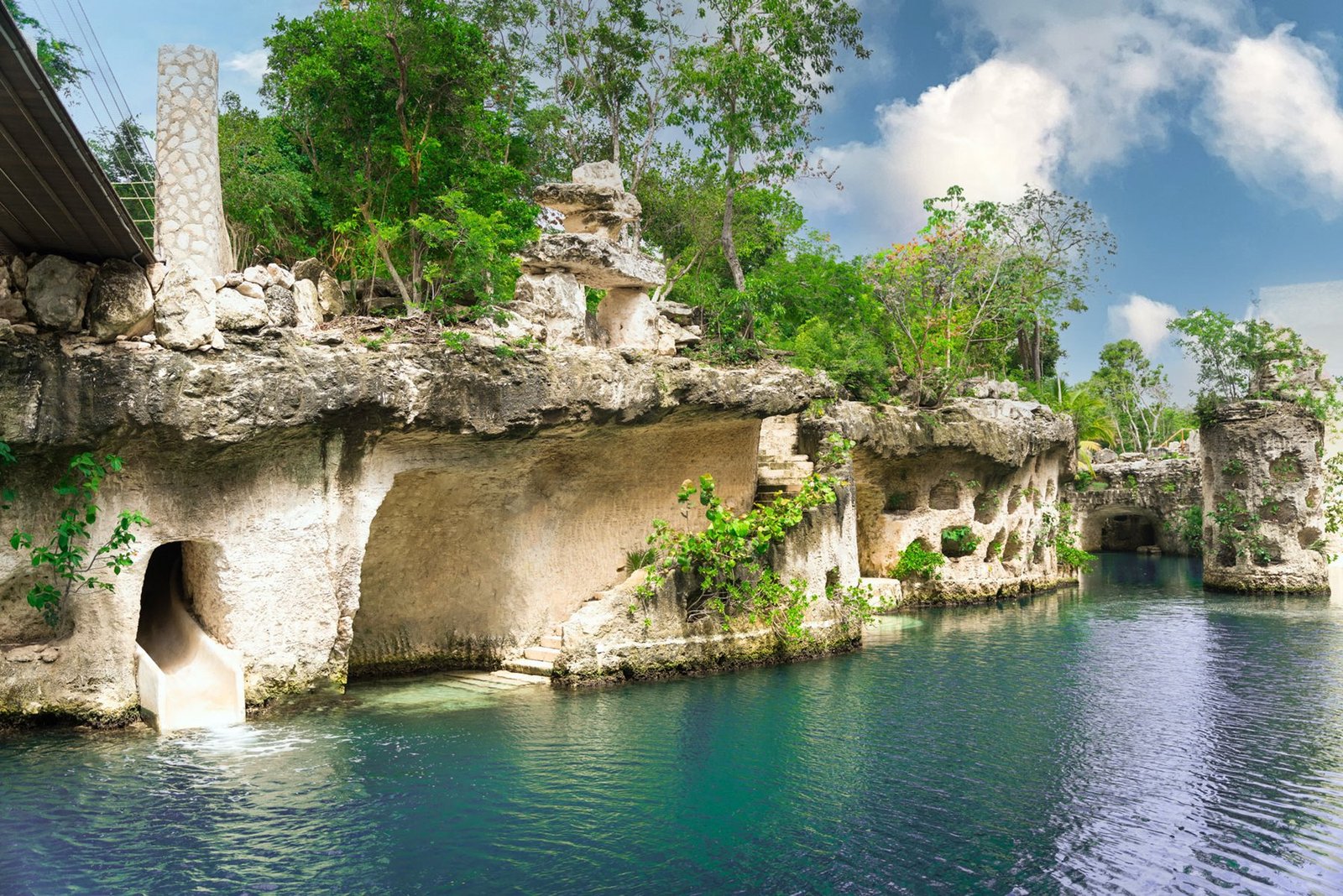 riv-hotel-xcaret-arte-resort-01