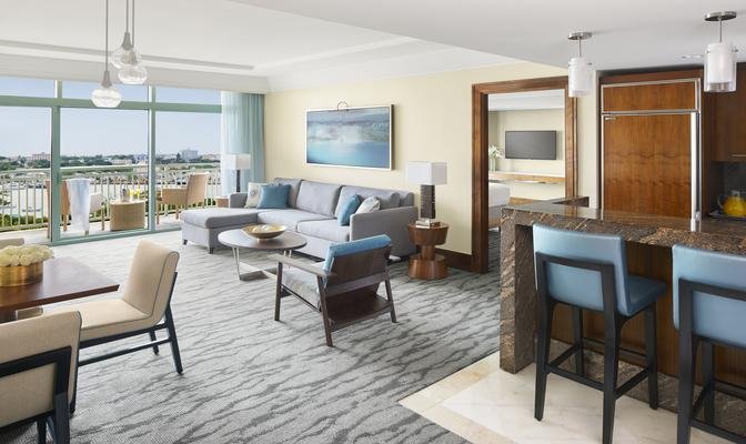 One Bedroom Harbour Suite